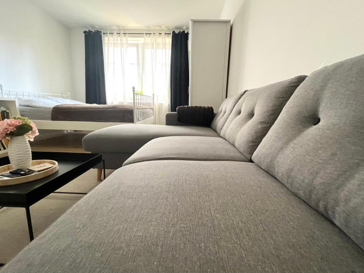 Schoenes Apartment In Хановер Екстериор снимка