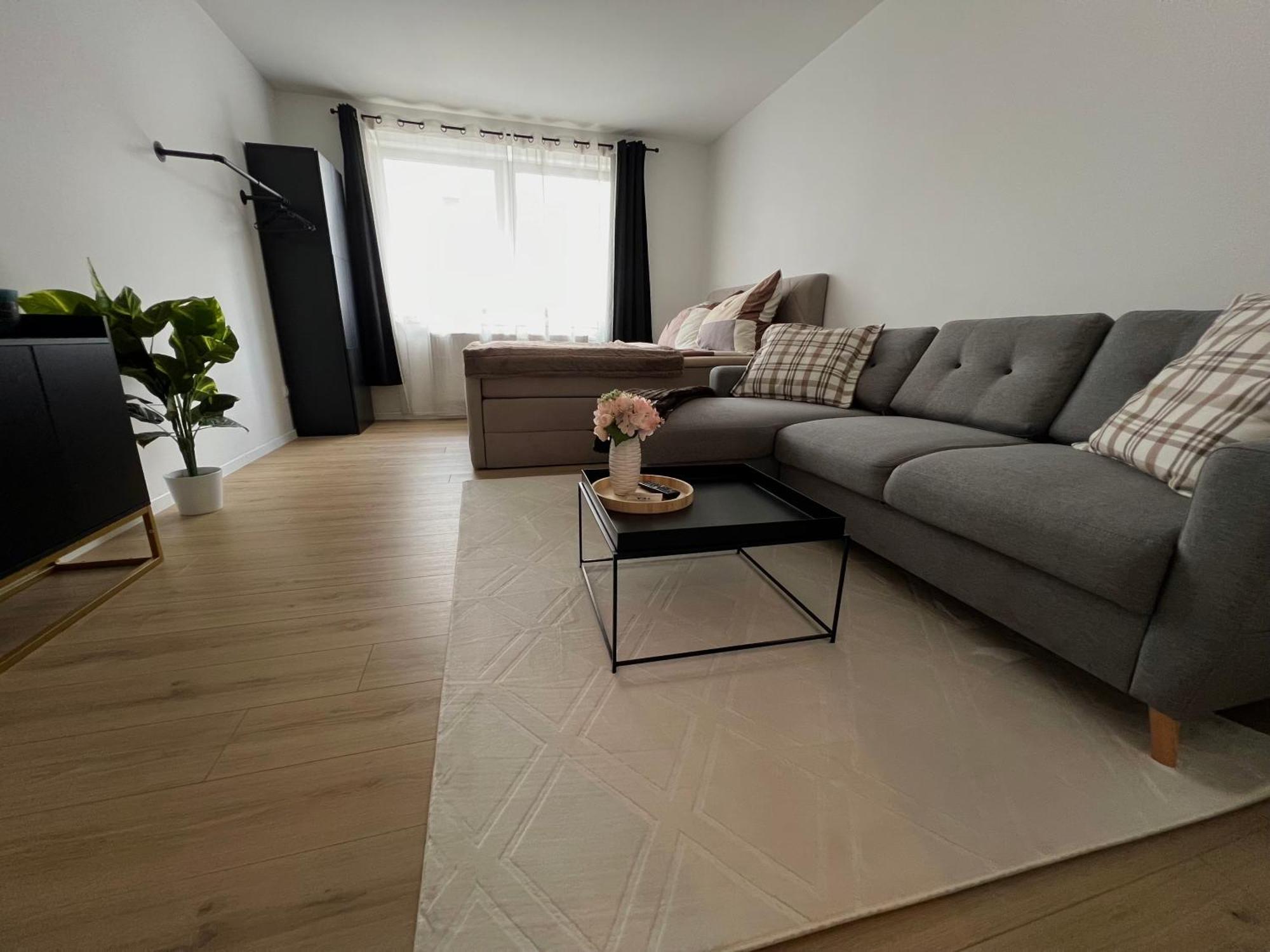 Schoenes Apartment In Хановер Екстериор снимка